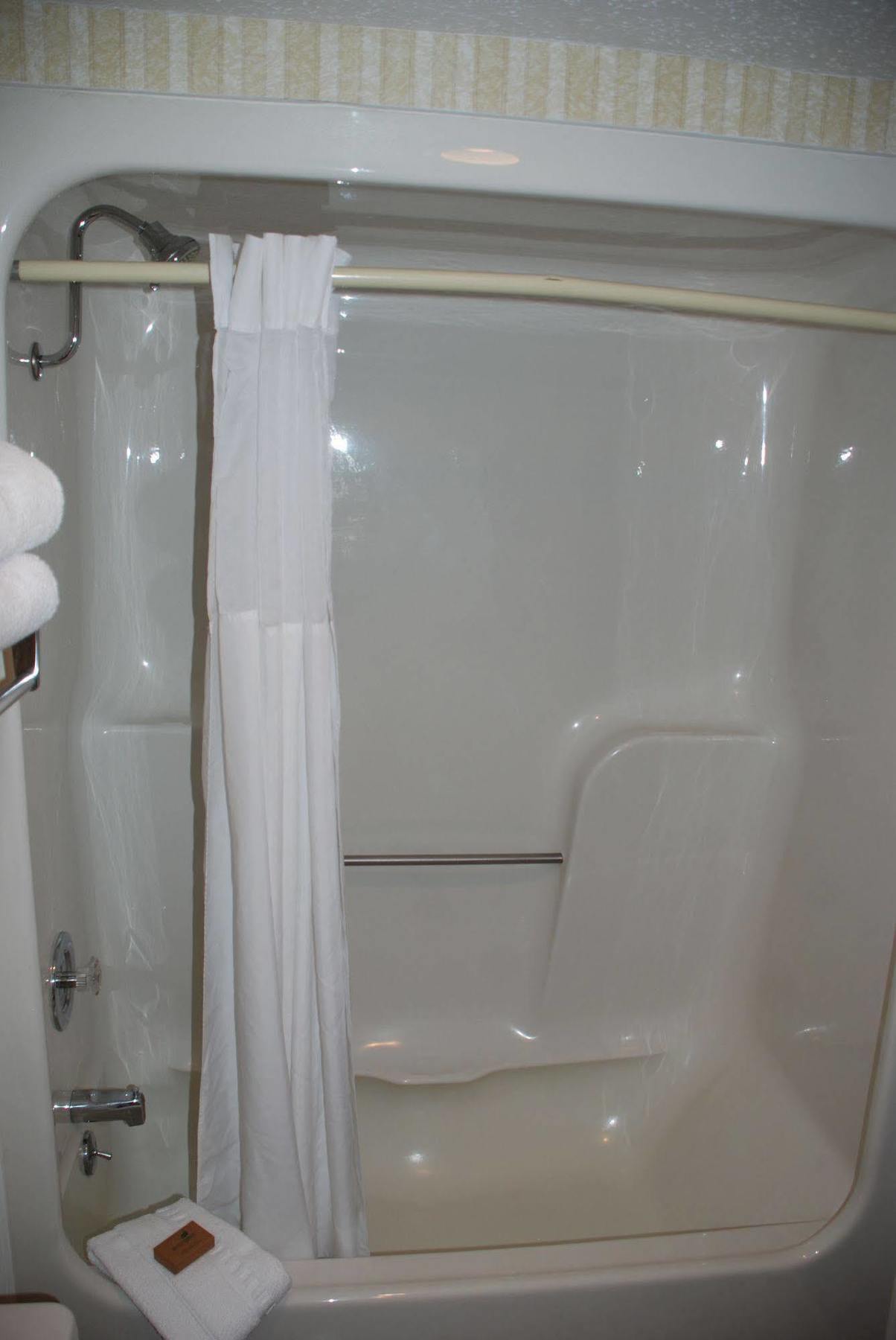 Doubletree By Hilton Clarksville Riverview Экстерьер фото